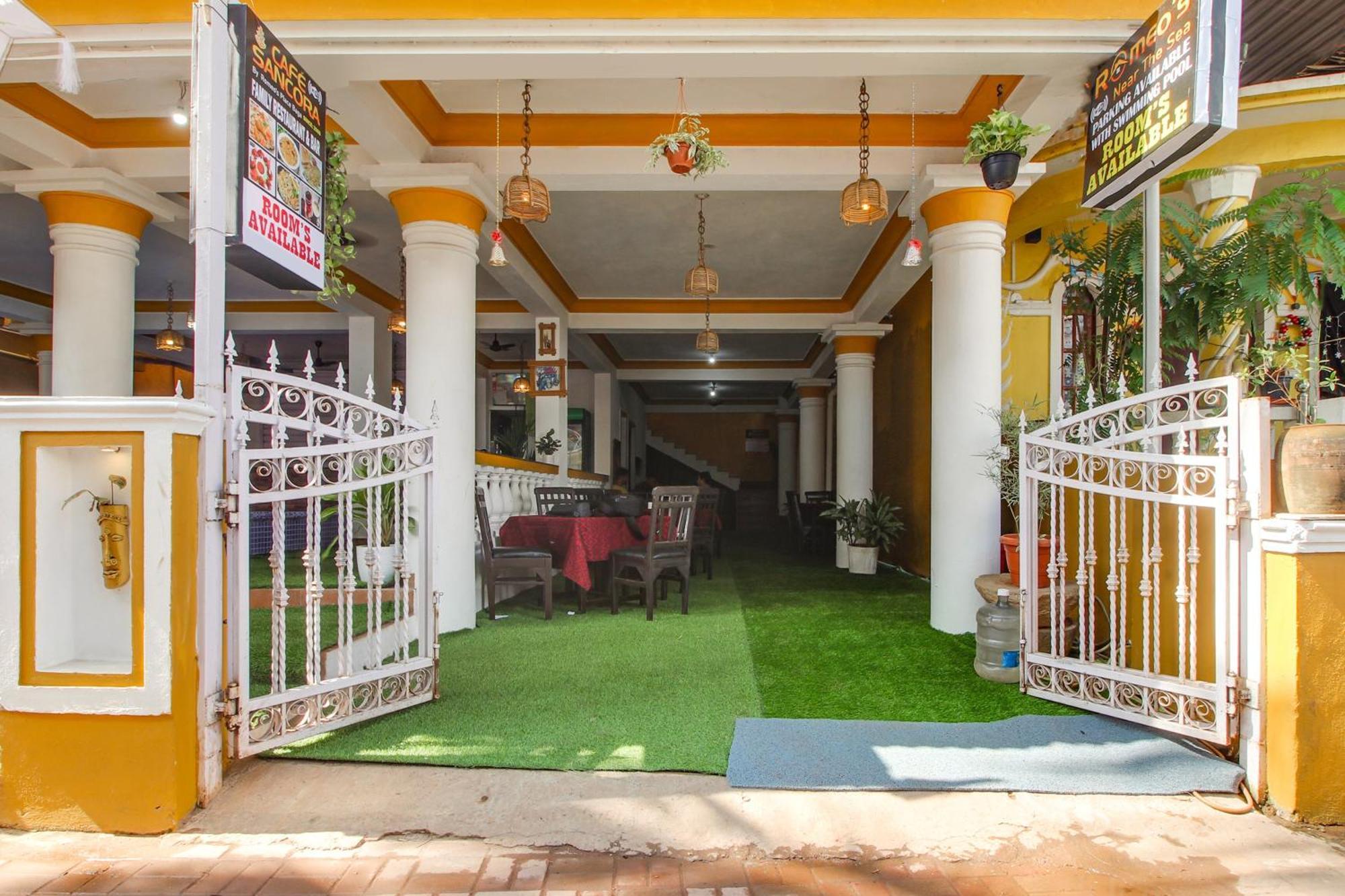 Hotel Collection O Romeos Place Baga Beach Calangute Exteriér fotografie